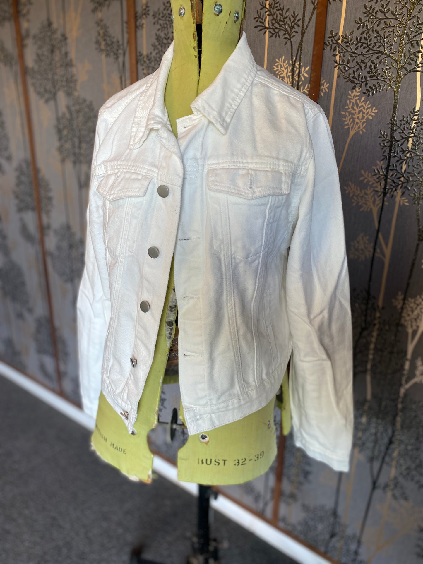 White Denim jacket near new Size 12